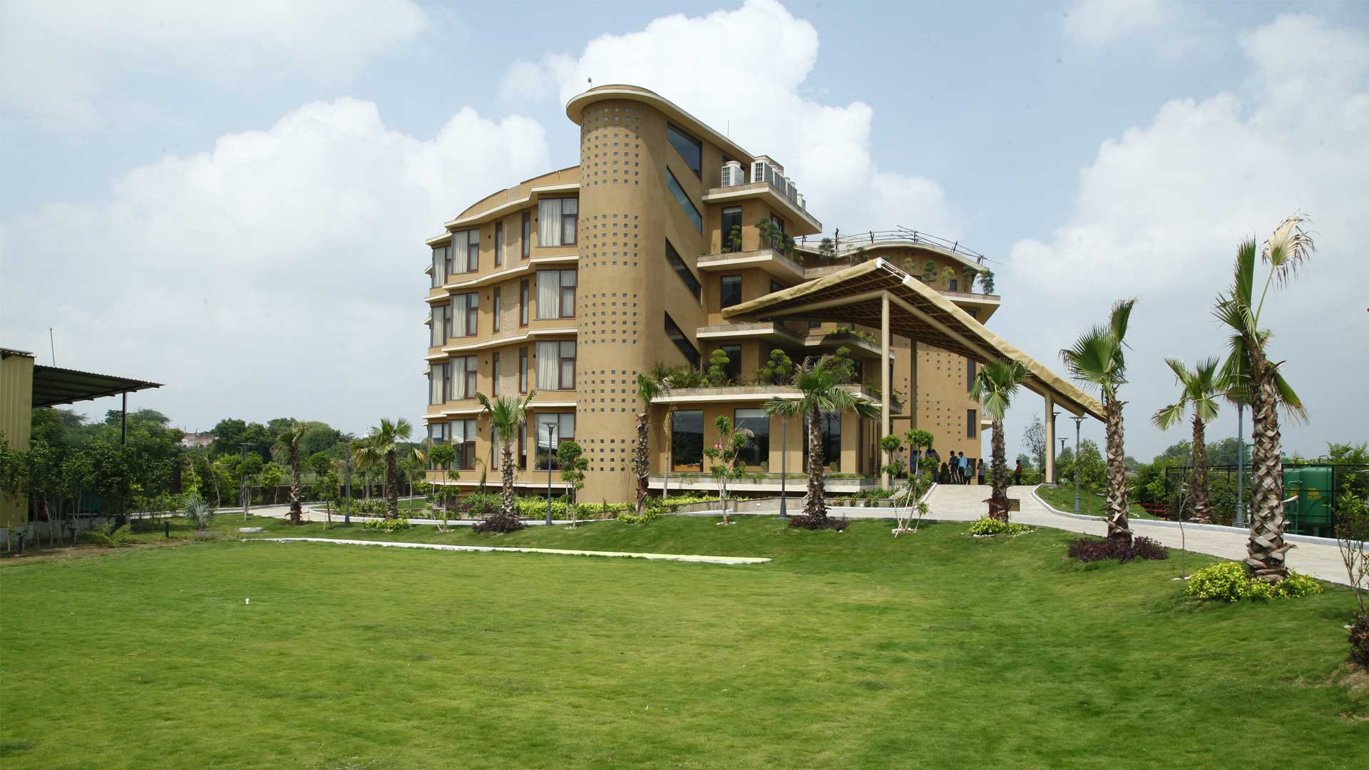 Jivagram - Closer to Nature